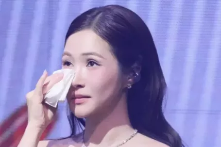 Khoảnh khắc gây sốt của Hương Tràm