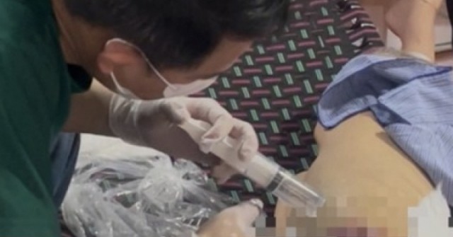 Xâm nhập cơ sở ‘CHUA BENH BANG NUOC’ trị ung thư