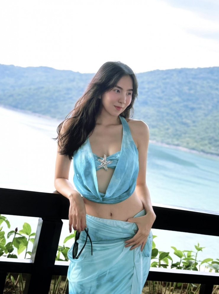 Hiện tại, sau 1 năm sinh con Mai Ngọc đã chạm mốc 53kg. Cô cho rằng kết quả này đến từ việc chuẩn bị kỹ lưỡng trong suốt thai kỳ, không tăng cân quá mức và giữ lối sống điều độ.