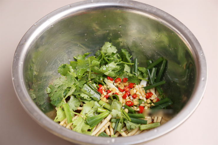 Đừng chỉ ăn lá, rễ cũng là loại rau quý, pelicillin tự nhiên, tăng cường miễn dịch, giòn ngọt, ngon miệng - 6