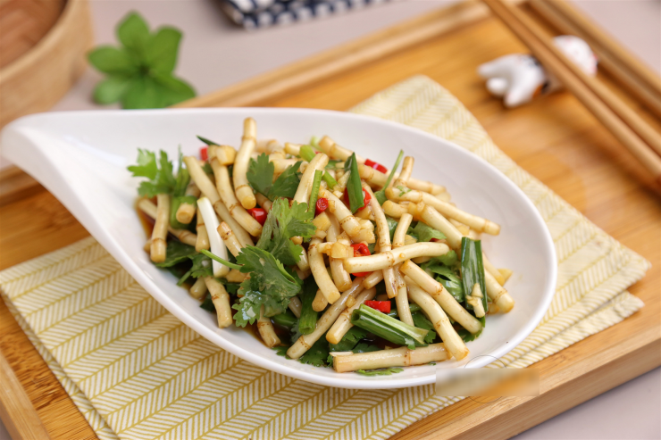 Đừng chỉ ăn lá, rễ cũng là loại rau quý, pelicillin tự nhiên, tăng cường miễn dịch, giòn ngọt, ngon miệng - 7