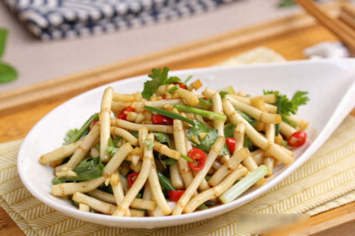 Đừng chỉ ăn lá, rễ cũng là loại rau quý, pelicillin tự nhiên, tăng cường miễn dịch, giòn ngọt, ngon miệng