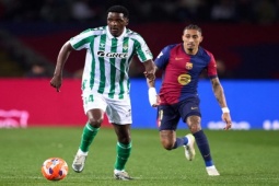 Trực tiếp bóng đá Barcelona - Real Betis: Barca săn cột mốc vô tiền khoáng hậu (La Liga)