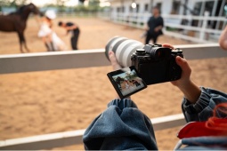 Sony giới thiệu bộ đôi máy ảnh Alpha 7R VI và ống kính G Master 100-400mm F4.5