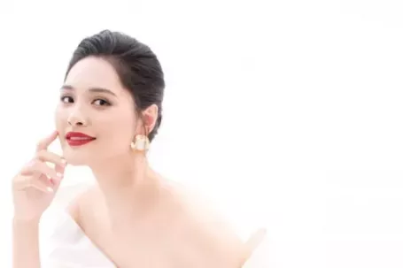 Hương Giang: Vẻ đẹp trường tồn với thời gian từ 'Hoa hậu Việt Nam' đến 'Hoa hậu đẹp nhất châu Á'