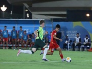 Video bóng đá U17 Việt Nam - U17 Australia: Khác biệt thể hình, vụn vỡ hiệp 2 (U17 châu Á)