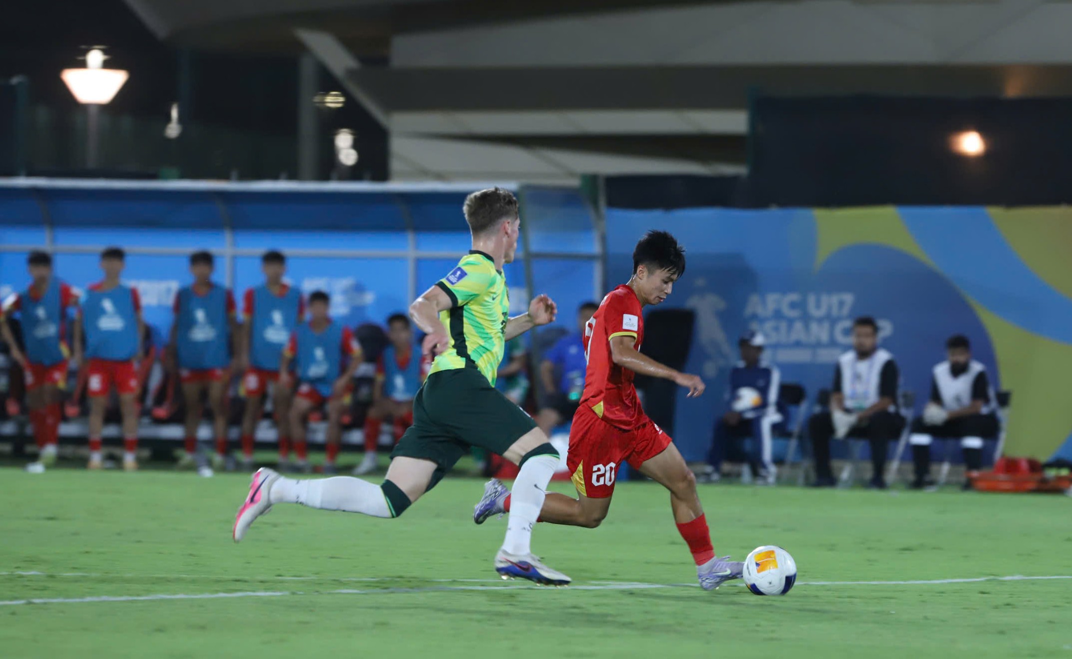 Trực tiếp bóng đá U17 Việt Nam - U17 Australia: Cứu thua trước vạch vôi phút 90 (Hết giờ) - 3