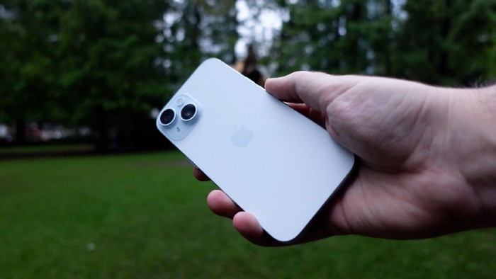 iPhone 15