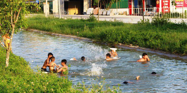 Báo động tình trạng đuối nước ở trẻ em dịp hè. Ảnh minh họa
