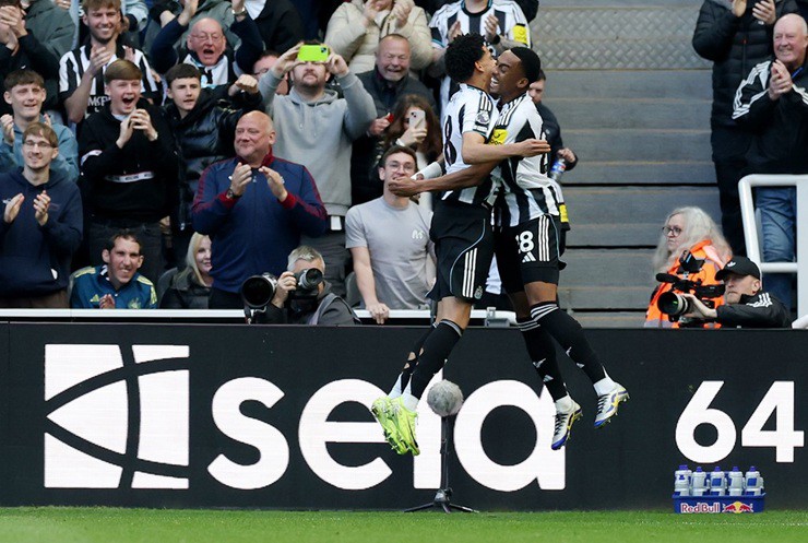 Trực tiếp bóng đá Newcastle - West Ham: Elanga bỏ lỡ (Ngoại hạng Anh) (Hết giờ) - 2