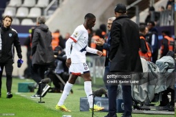 Dembele chấn thương nguy cơ lỡ chung kết Cúp C1, Arsenal sáng cửa vô địch