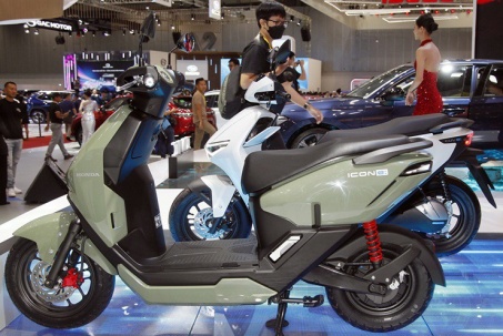 Bất chấp xu hướng xe điện, người Việt vẫn chuộng Honda