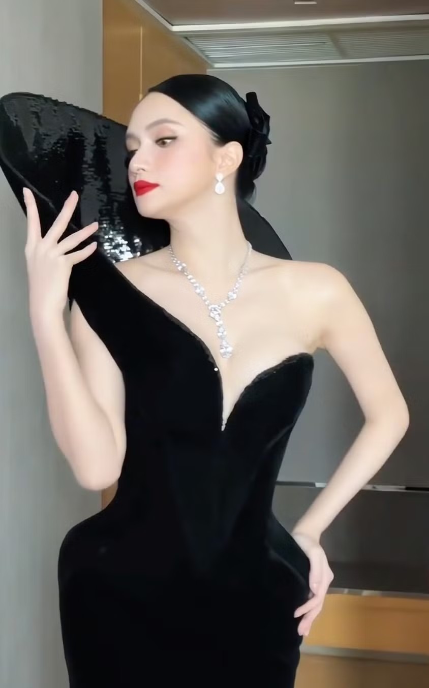 MGI All Stars: Hoa hậu Hương Giang chưa quên được thất bại ở Miss Universe? - 9