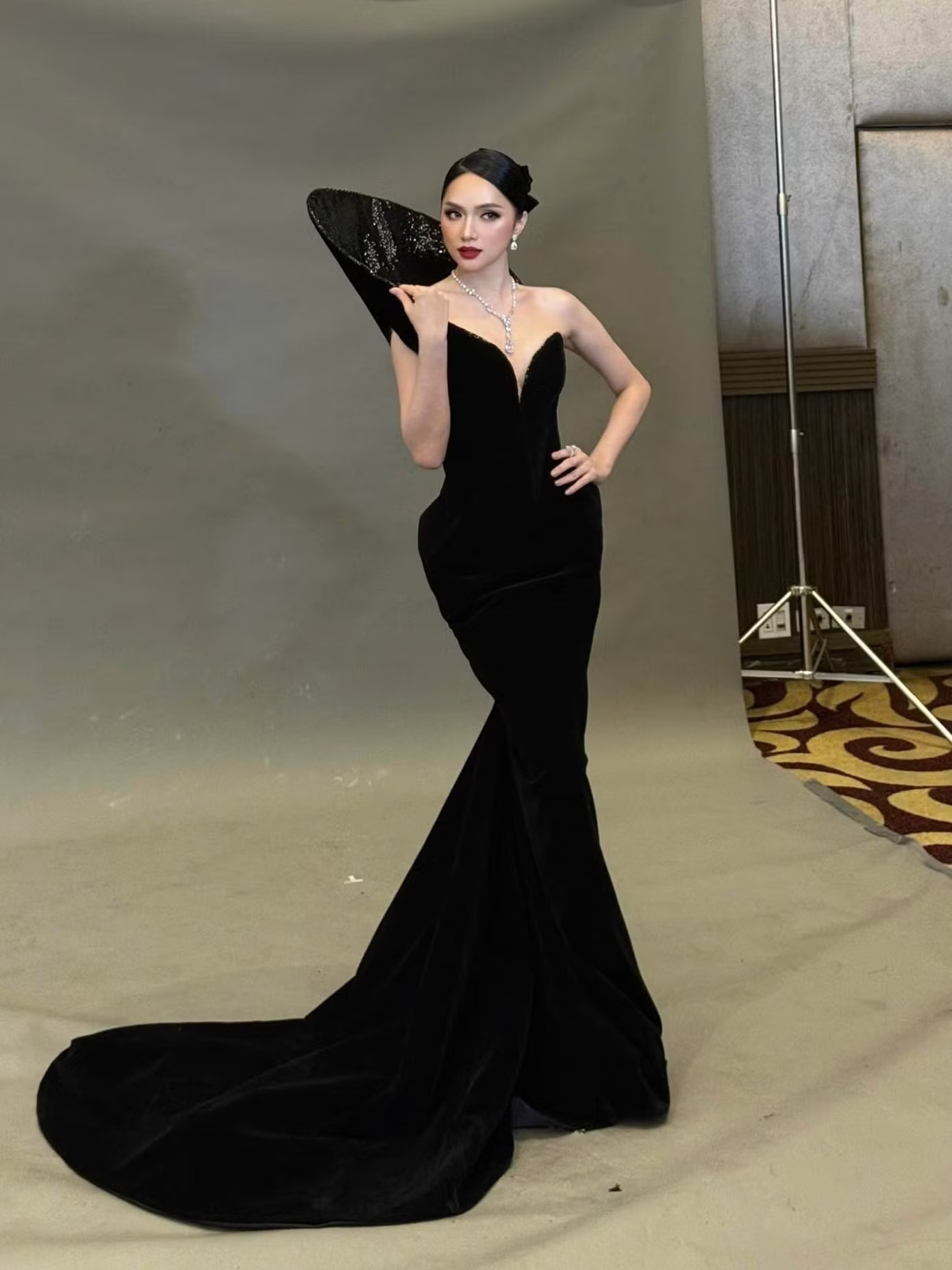 MGI All Stars: Hoa hậu Hương Giang chưa quên được thất bại ở Miss Universe? - 10