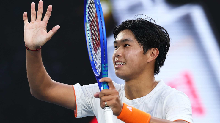 Tien lần đầu vào top 20 ATP