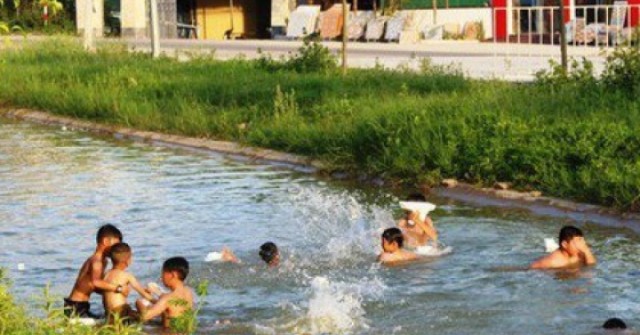 Bộ Y tế liên tiếp cảnh báo tình trạng đuối nước ở trẻ em gia tăng trong dịp hè