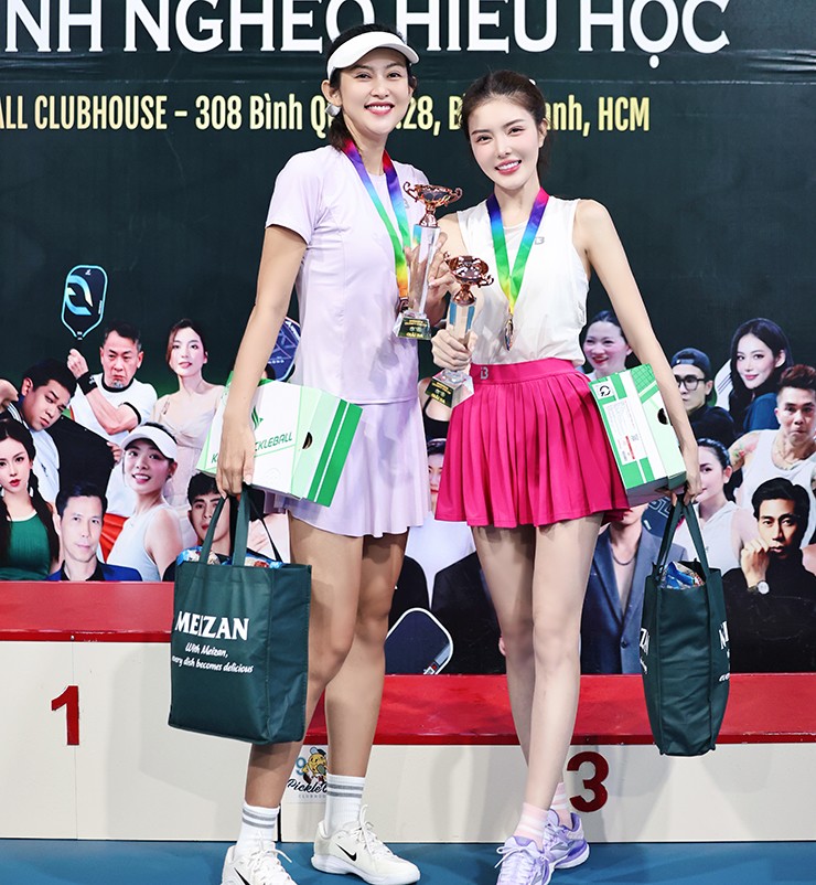 Người đẹp Moon Võ 2 ngày giành 3 danh hiệu pickleball, diễn viên Lilly Luta lần đầu có cúp - 3
