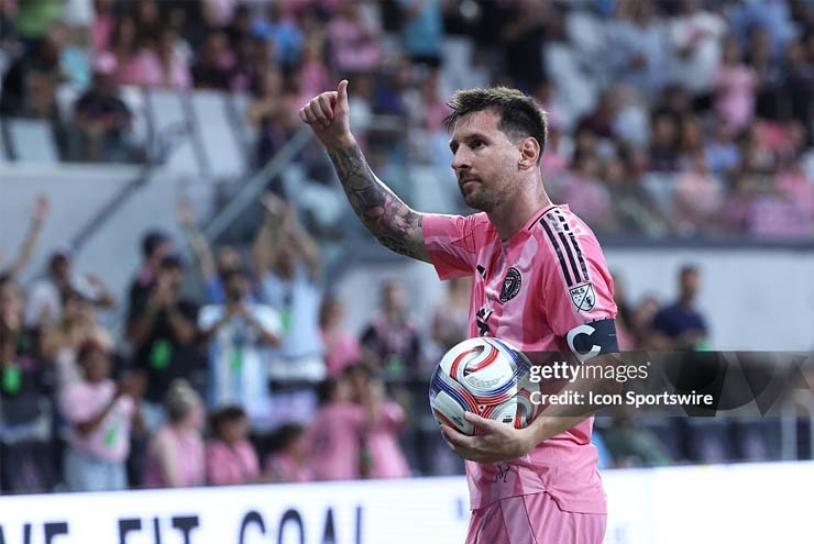 Messi duy trì phong độ cao