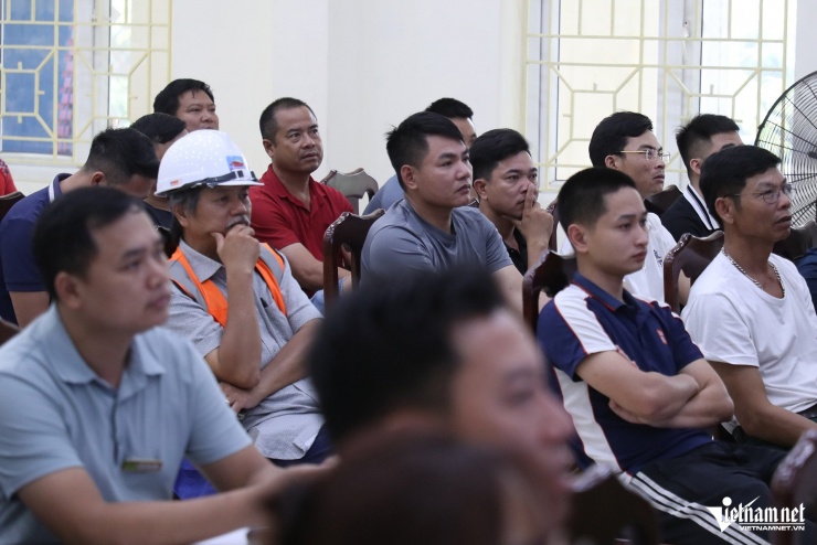 CSGT Hà Nội cho tài xế xem clip tai nạn, nhiều người 'giật mình' - 7