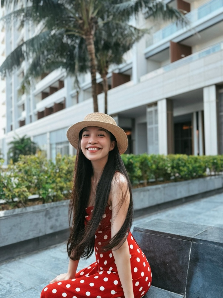 Ảnh sao 19/5: Ưng Hoàng Phúc đón con trai riêng của vợ từ Mỹ về - 8