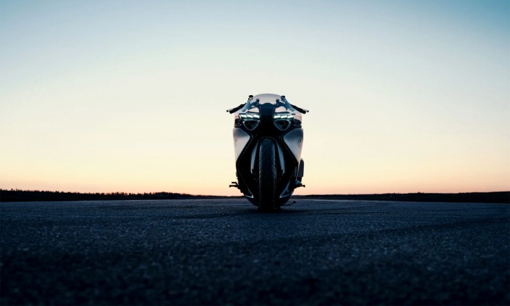 BMW Motorrad Vision K18 Concept: siêu môtô cảm hứng máy bay tàng hình - 6