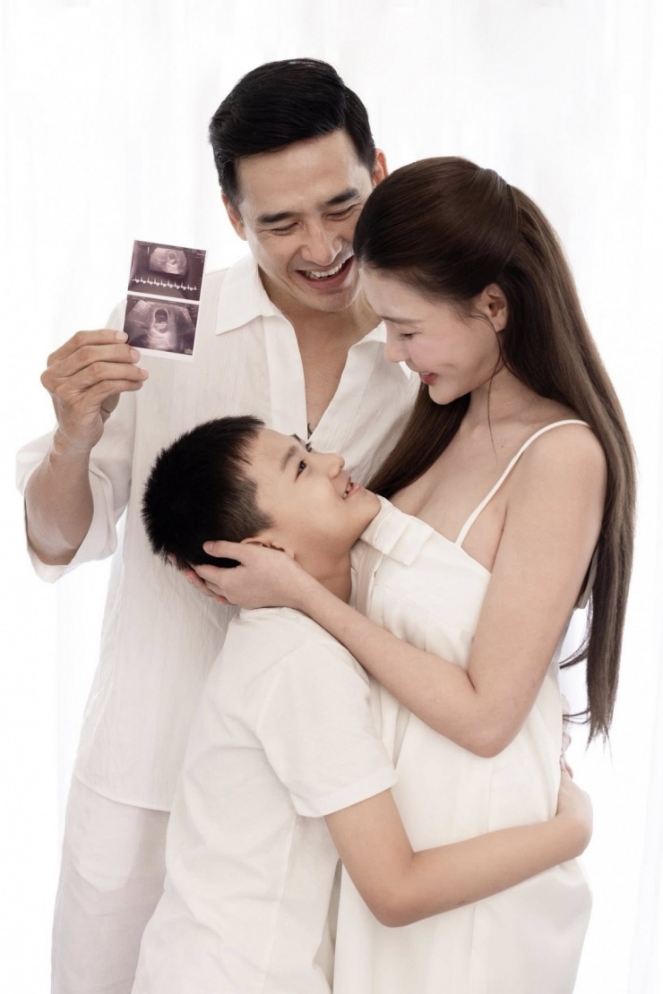 Thúy Diễm mang thai lần 2 sau 10 năm kết hôn với Lương Thế Thành - 2