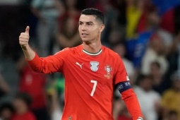 Cristiano Ronaldo lập kỷ lục tham dự World Cup lần thứ 6 ở tuổi 41