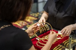 Giá vàng hôm nay (19/5): Bất ngờ bật tăng