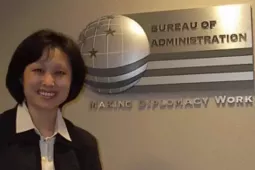 Bà Jennifer Wicks McNamara trở thành nữ Đại sứ Mỹ đầu tiên tại Việt Nam