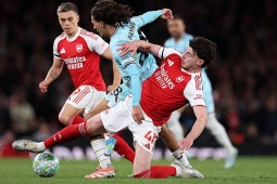 Arsenal tiếp tục thắng tối thiểu, đòn sở trường sẽ hạ gục PSG?