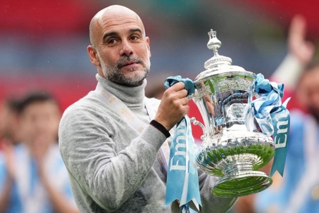 NÓNG: Pep Guardiola chia tay Man City, khép lại 10 năm gắn bó