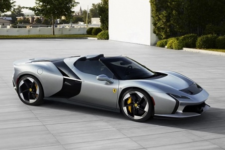 Ferrari trình làng mẫu siêu xe độc bản có tên gọi HC25