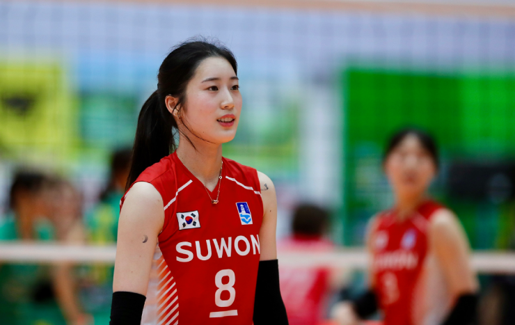 Baek Chae Rim, người đội trưởng "tài sắc vẹn toàn"