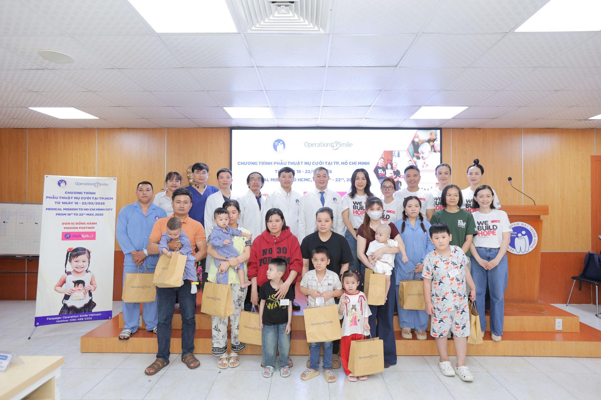 Lễ khai mạc đợt phẫu thuật đầu tiên trong giai đoạn mới minh chứng cho cam kết dài hạn và hành động nhân văn của AVAKids hướng về cộng đồng