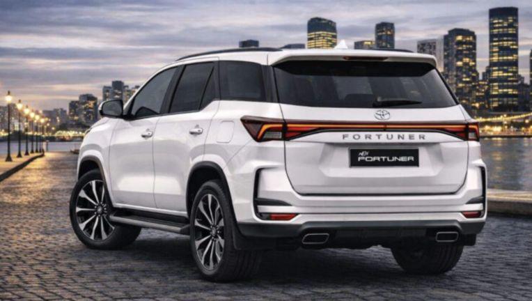 Fortuner mới sẽ sở hữu diện mạo hiện đại và cơ bắp hơn đáng kể.