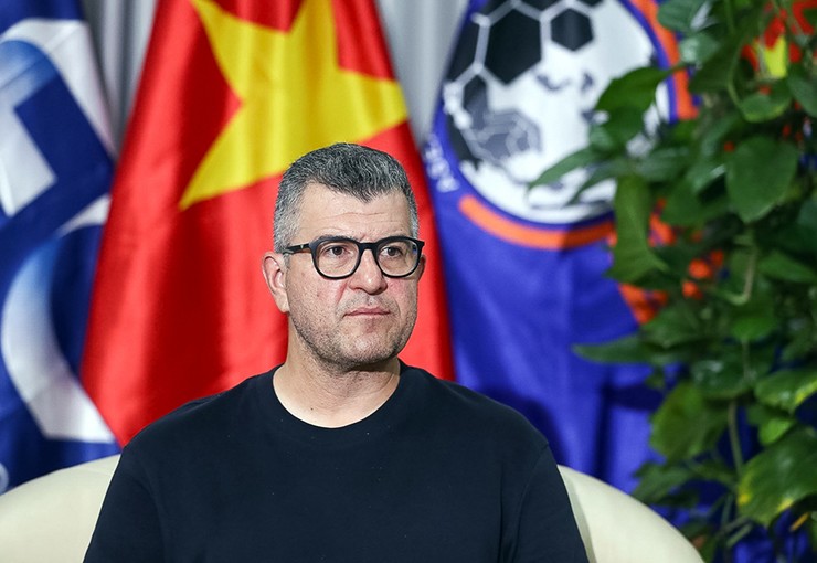 HLV Roland vừa có những chia sẻ sau giải U17 châu Á 2026.