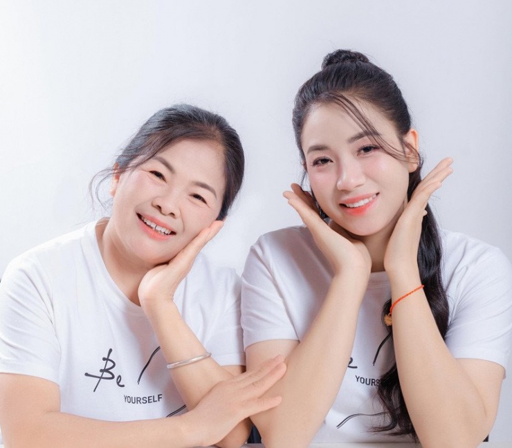 Chị Giang được mẹ kế yêu thương, chăm sóc suốt 30 năm qua&nbsp;
