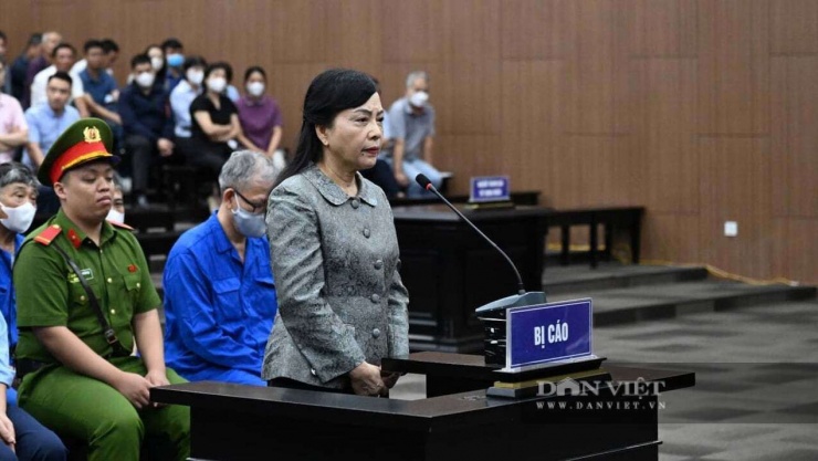 Bà Nguyễn Thị Kim Tiến bị bắt tạm giam từ ngày 16/7/2025. Ngày 13/2 vừa qua, sau gần 7 tháng, bà được thay đổi biện pháp ngăn chặn sang bảo lĩnh. Ảnh: Xuân Huy - Gia Bình.