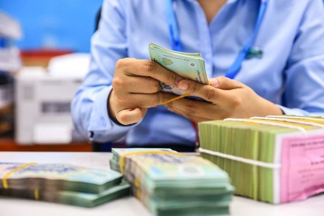 19 ngân hàng niêm yết lãi suất huy động trực tuyến ở mức tối đa 4,75%/năm cho tiền gửi kỳ hạn 3 tháng.