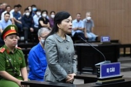 Cựu bộ trưởng Nguyễn Thị Kim Tiến từ chối 2 trong 4 luật sư bào chữa