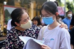 Cha mẹ sụt cân, con cái nhập viện vì áp lực thi lớp 10