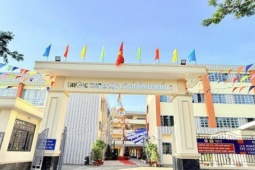 TPHCM: Phụ huynh 