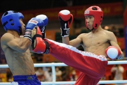 Cao thủ kickboxing Việt Nam đối đầu võ sĩ muay Thái