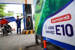 Những điều người đi xe máy cần hiểu về xăng E10