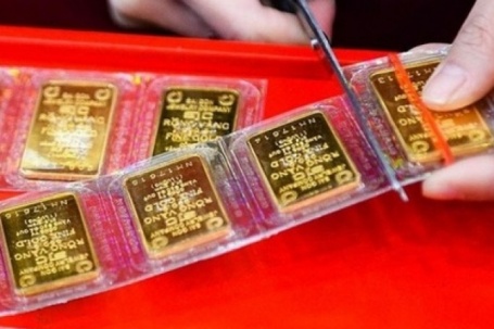 Chốt giá vàng hôm nay ngày 20/5 tiếp đà giảm rất mạnh