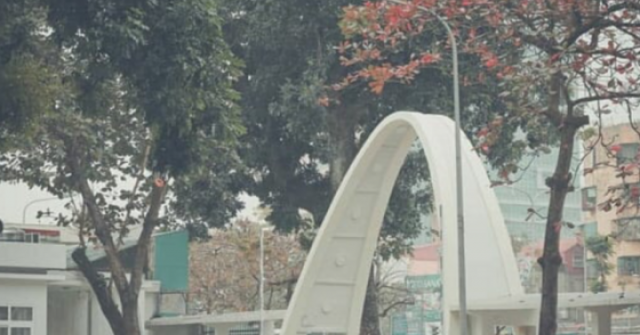 Chuyện chưa kể về cổng Parabol huyền thoại Đại học Bách khoa Hà Nội