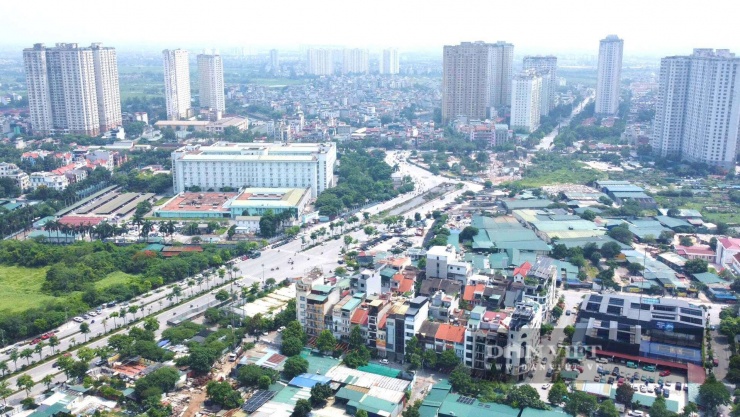 Dự án nút giao thông giữa tuyến đường số 1 thuộc dự án đầu tư xây dựng đường giao thông bao quanh khu tưởng niệm danh nhân Chu Văn An với đường 70 (đường Phan Trọng Tuệ - nút đường Phạm Tu - đường 70) có tổng vốn đầu tư 1.921,12 tỷ đồng, trong đó giải phóng mặt bằng là 767,56 tỷ đồng.