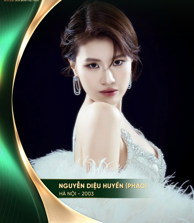 Khán giả ủng hộ Pháo lần đầu thi hoa hậu. Ảnh: BTC Miss Grand Vietnam
