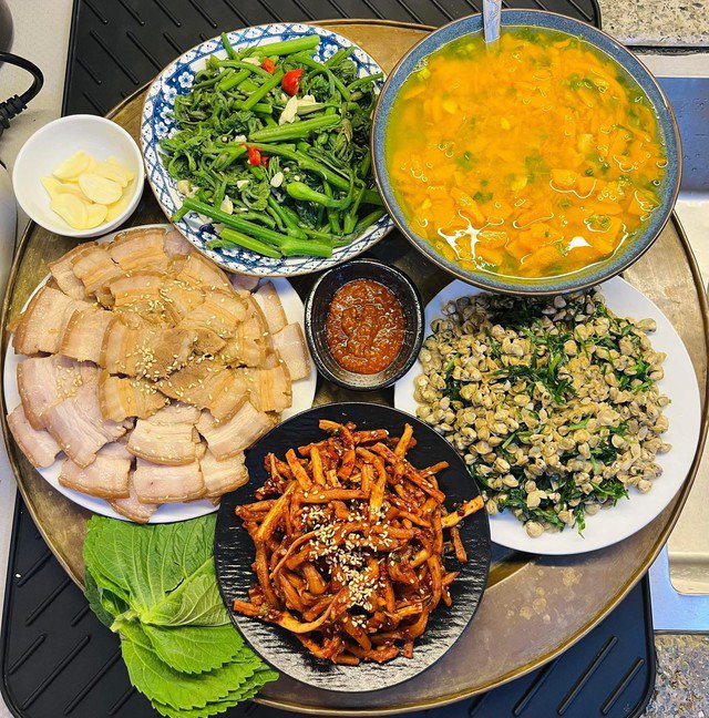 12 mâm cơm gia đình chuẩn mùa hè của mẹ đảm ở Hà Nội - 9