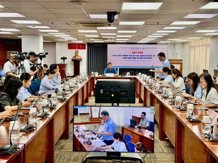 Quang cảnh buổi họp báo